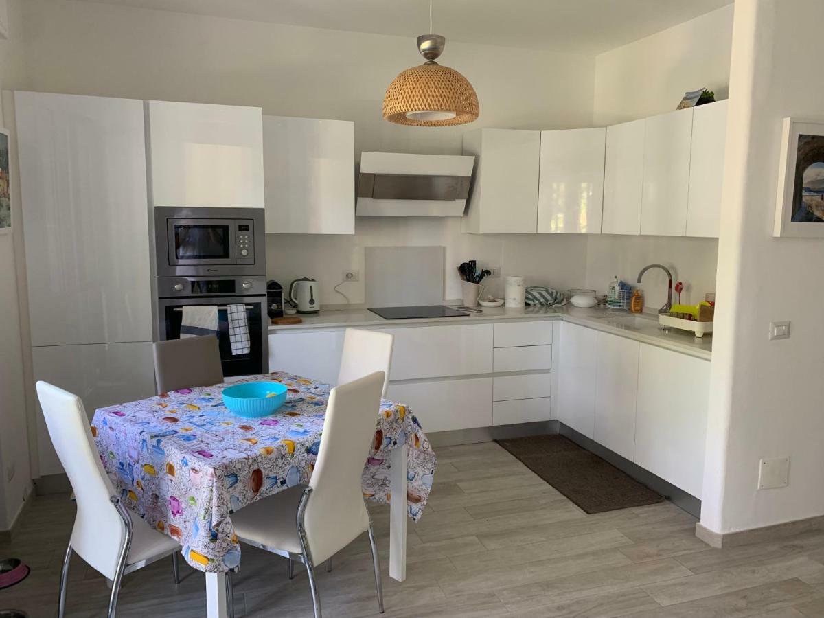 The Tides Appartement Sestri Levante Buitenkant foto
